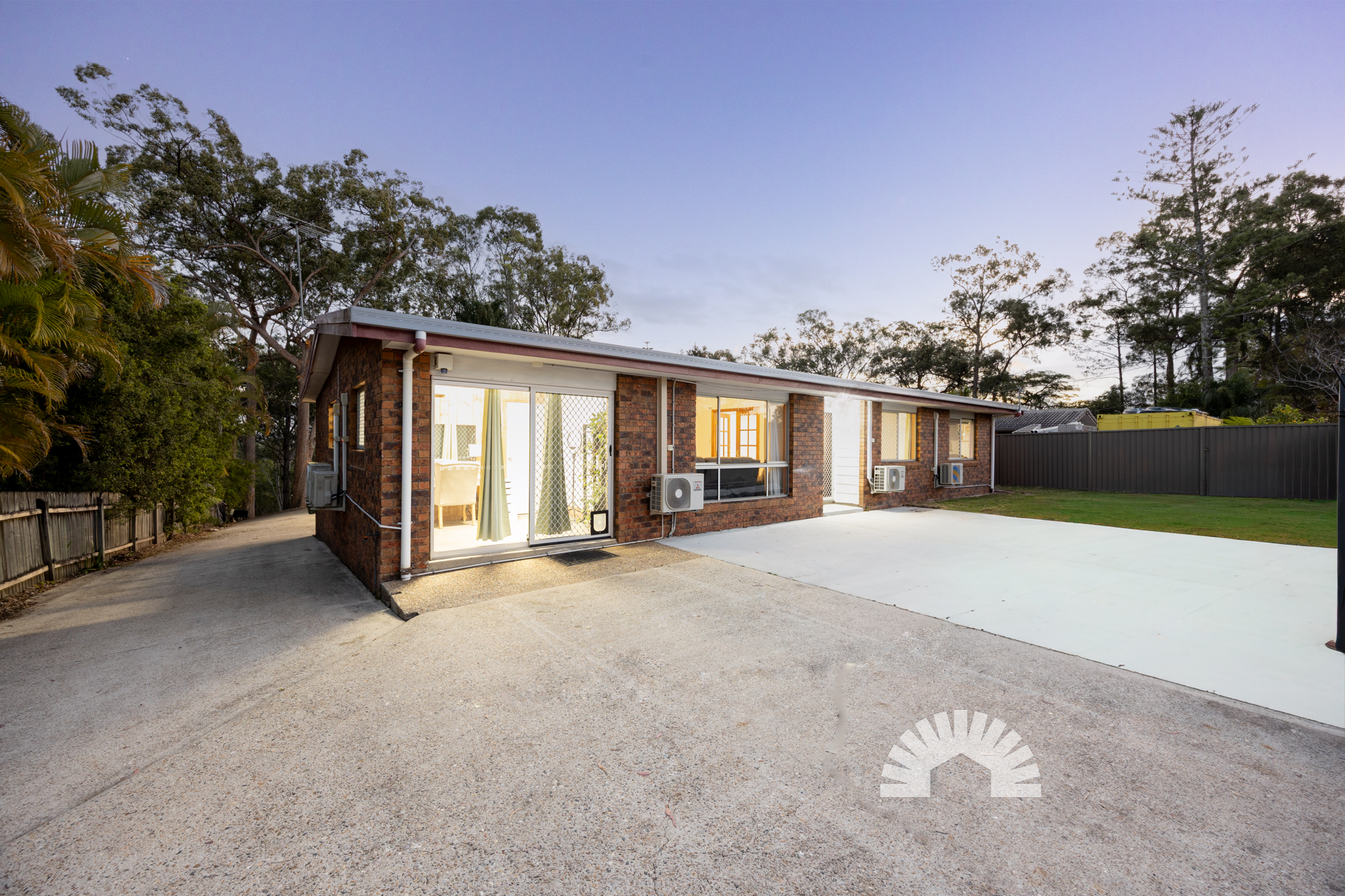 1189 Oakey Flat Road, Narangba QLD