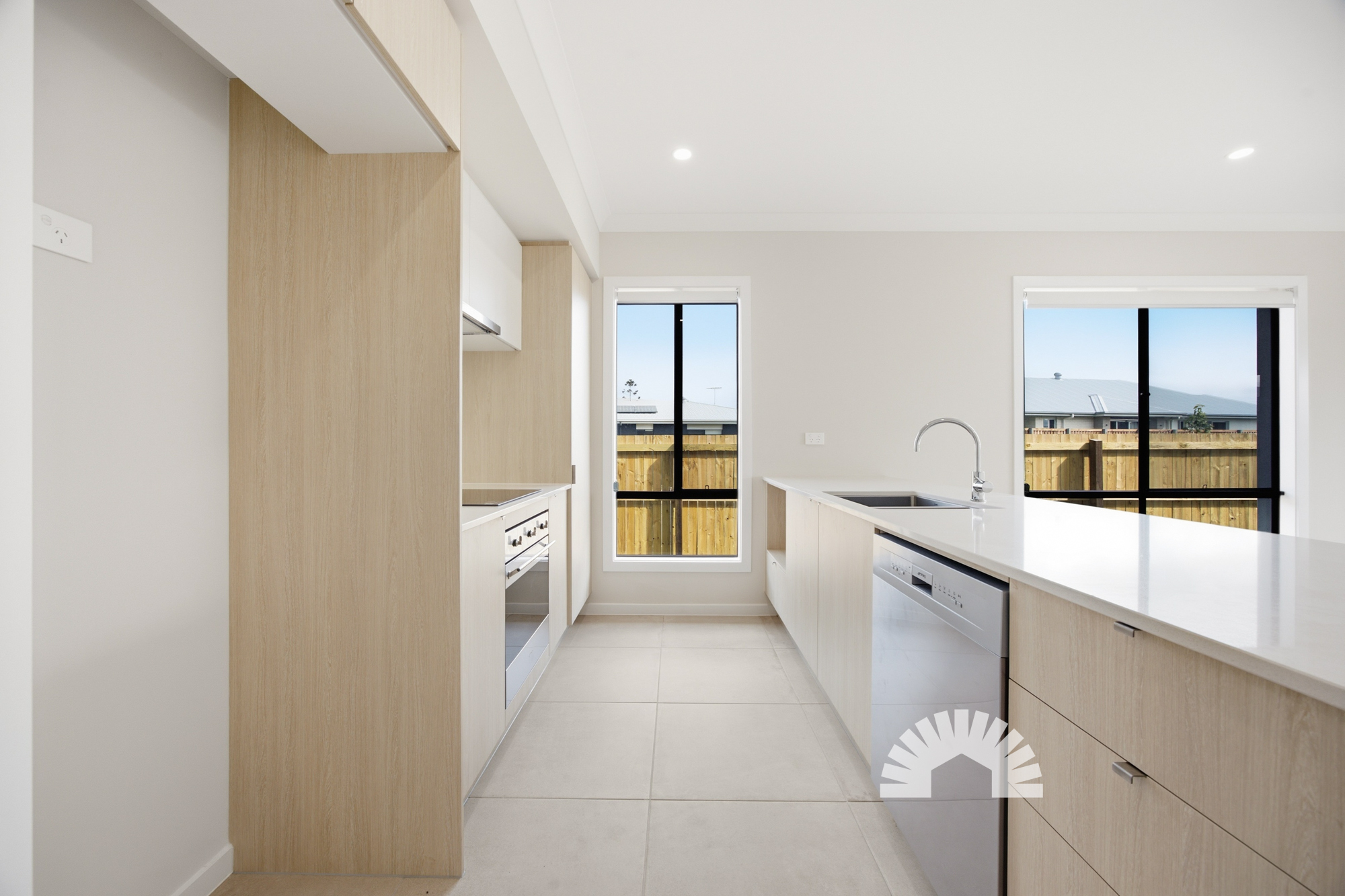 3 Calthorpe Court,[object Object],MORAYFIELD 4506