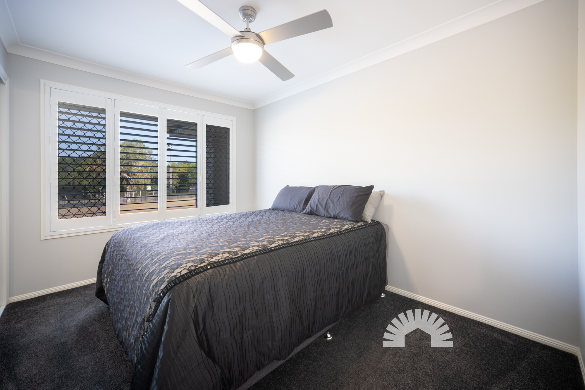 2 Montanus Drive, Woodford QLD