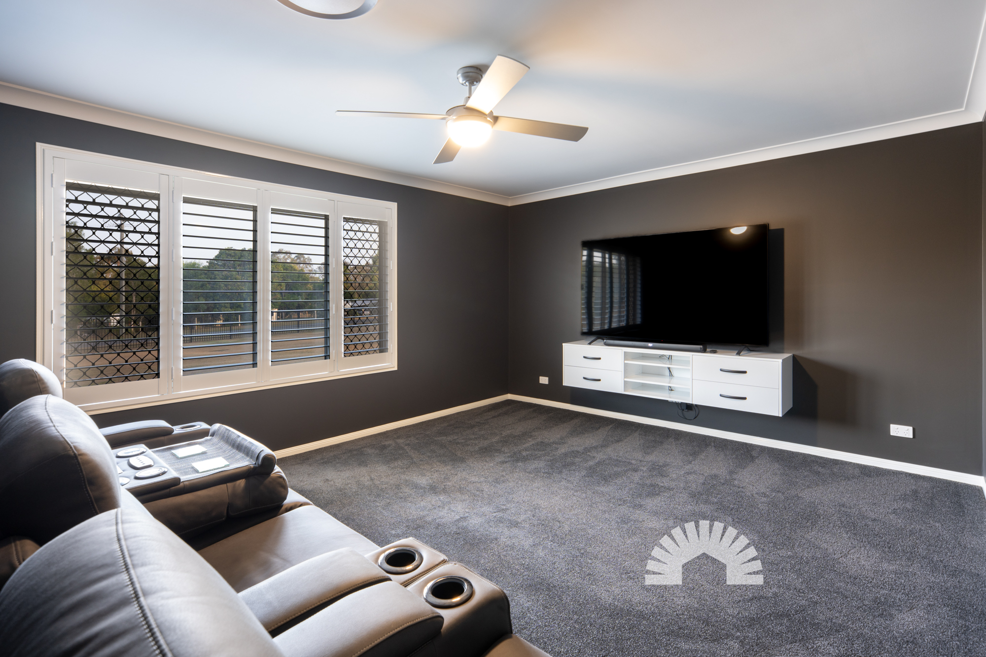 2 Montanus Drive, Woodford QLD