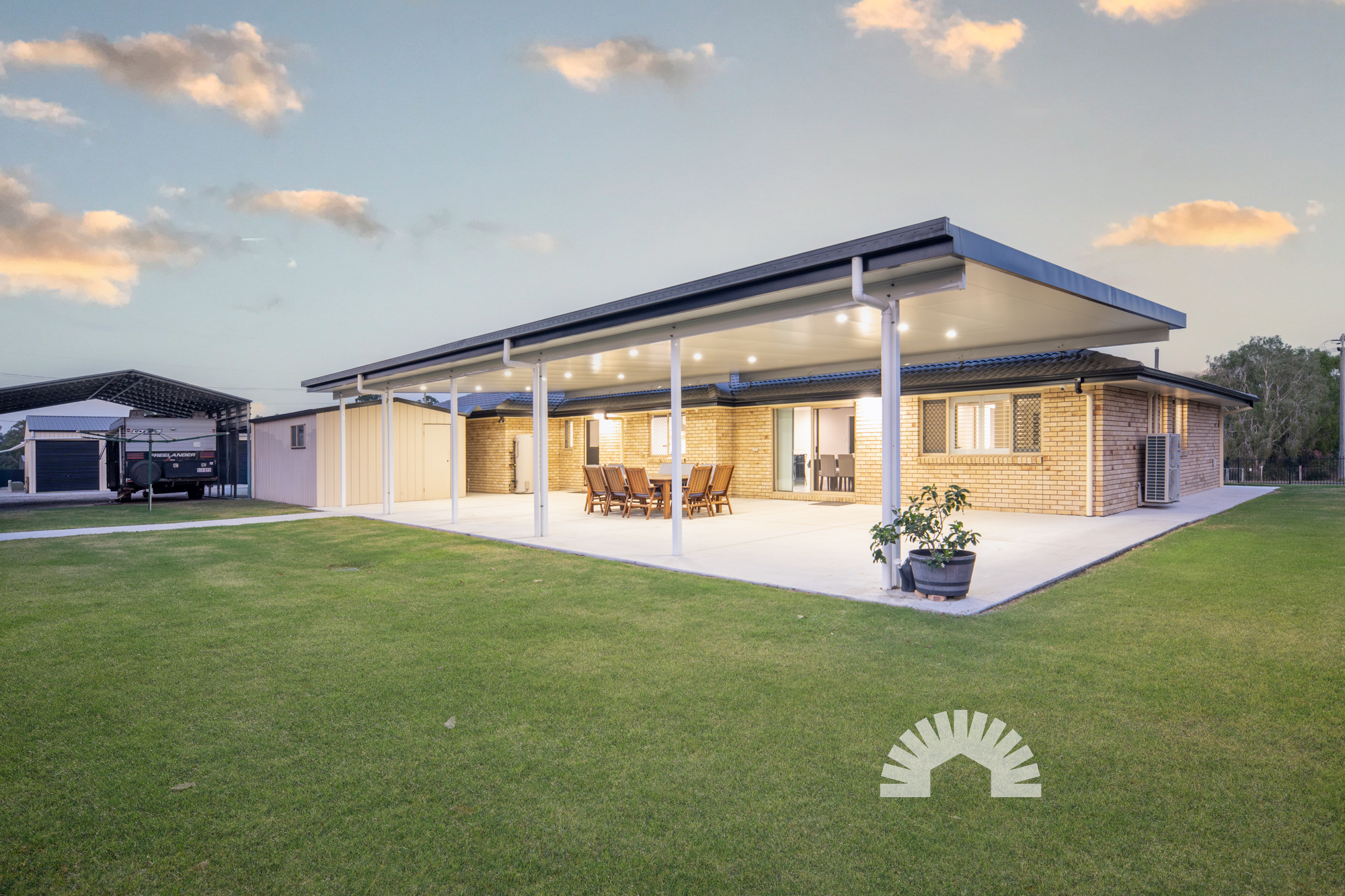 2 Montanus Drive, Woodford QLD