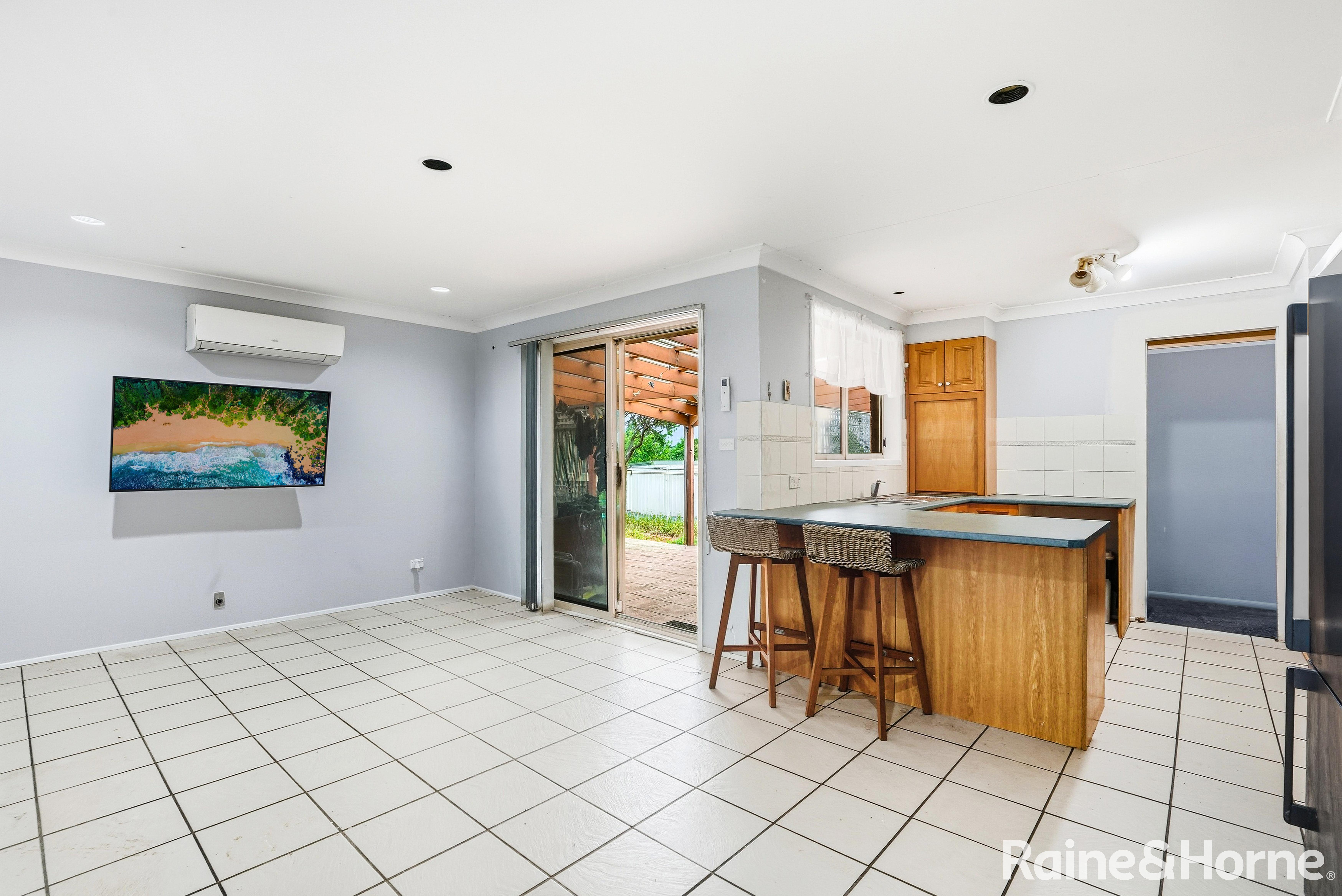 4 Briggs Place — photo 3 of 13