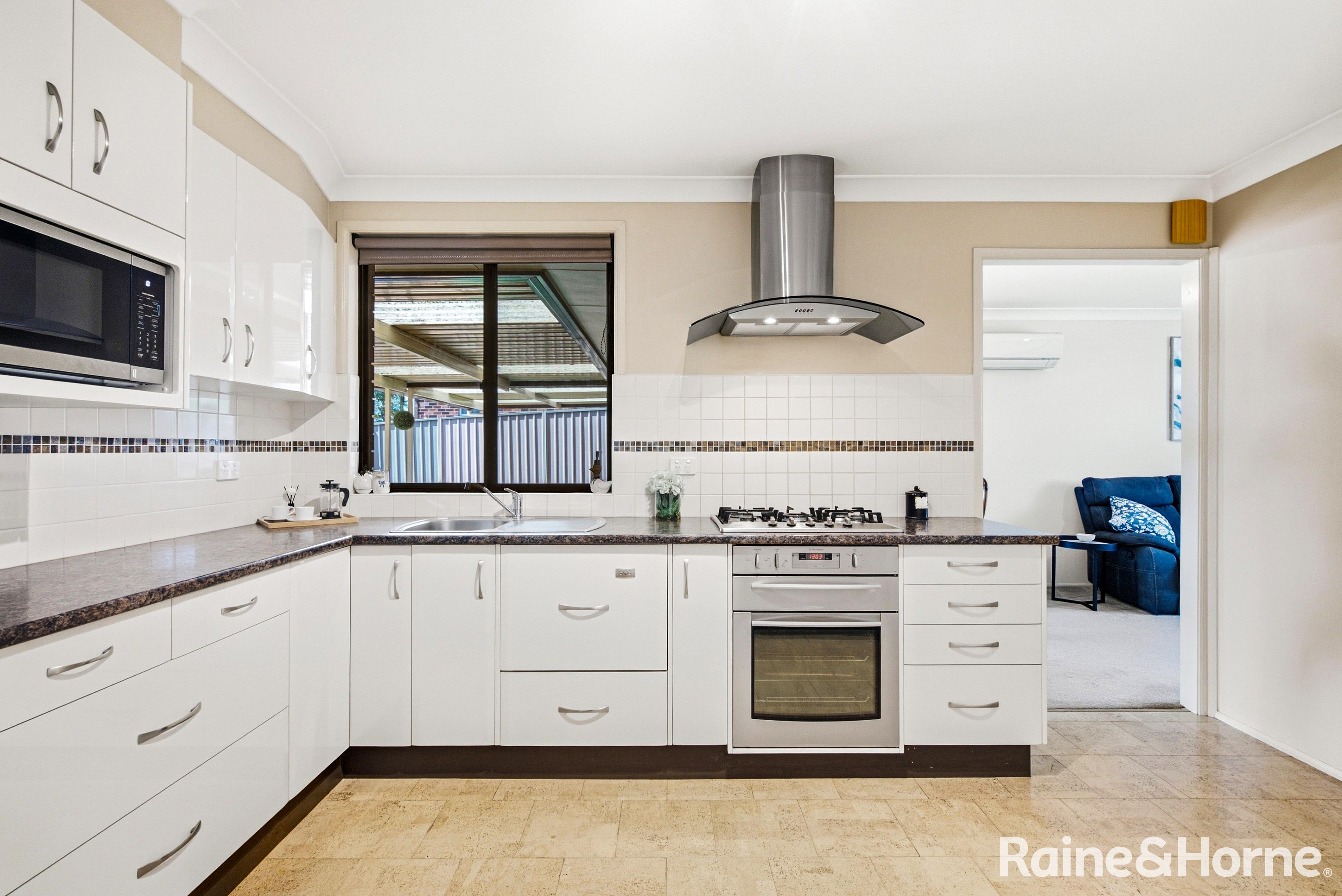 6 Sulman Place — photo 5 of 16