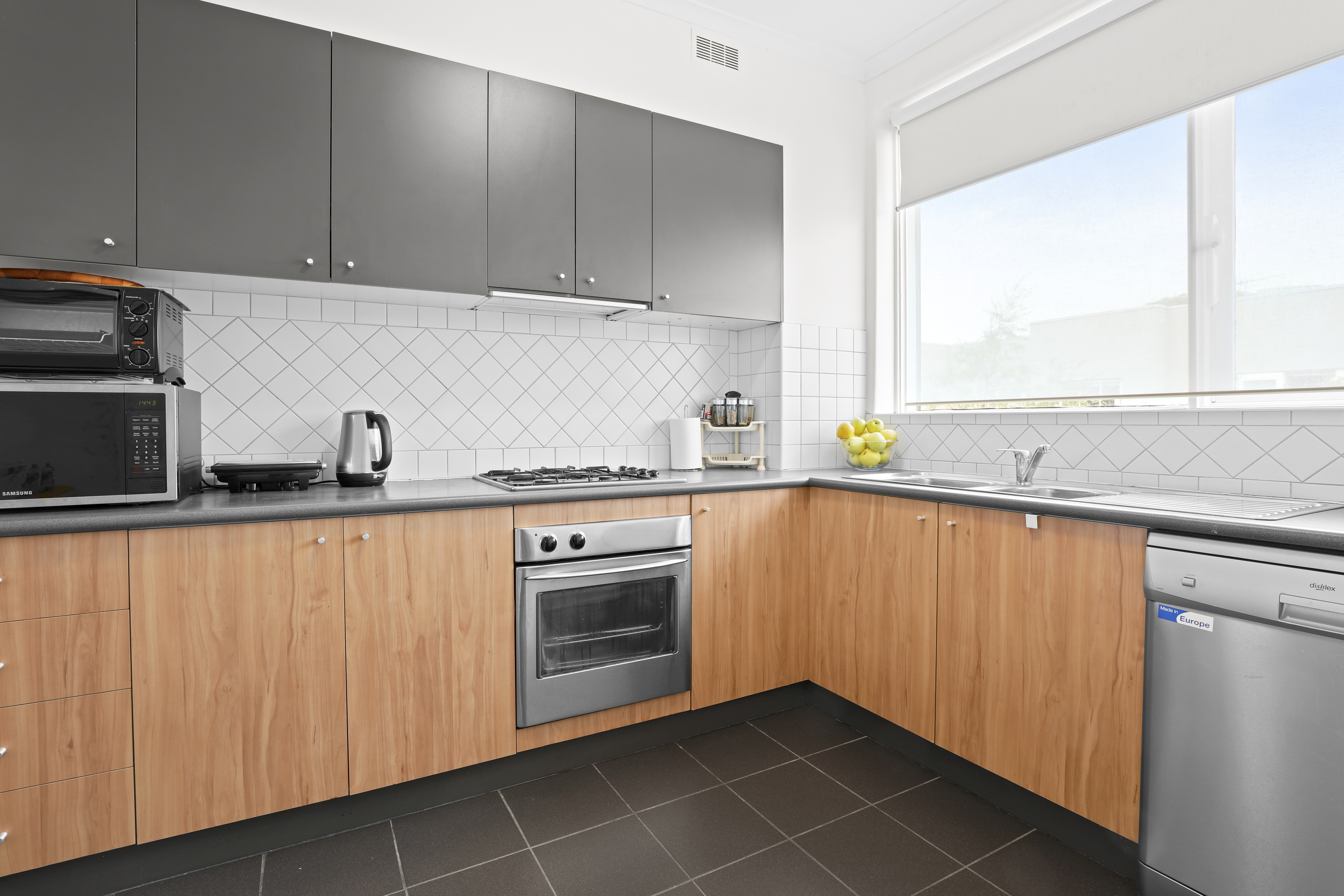 9/133 Brighton Road, Elwood - Thumbnail 8