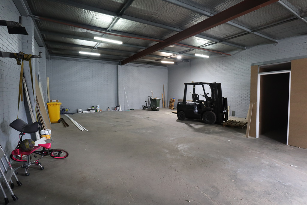 gallery image: 113 President Street, Welshpool WA