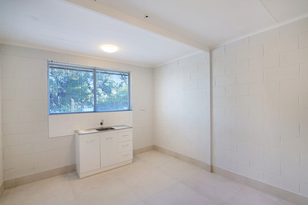 gallery image: 73B Cleaver Terrace, Belmont WA