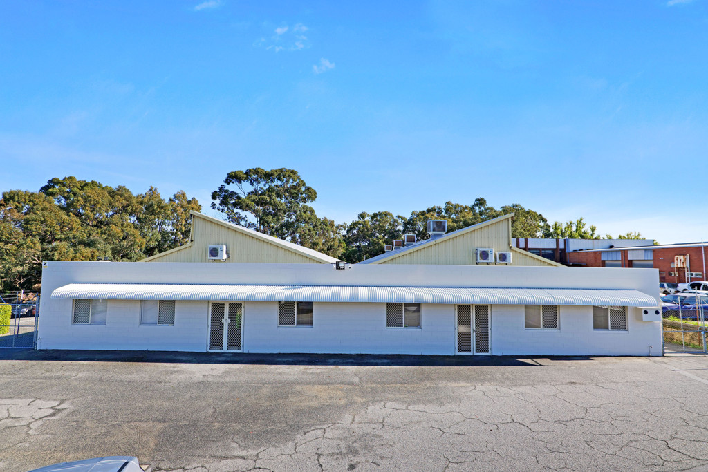 gallery image: 73B Cleaver Terrace, Belmont WA