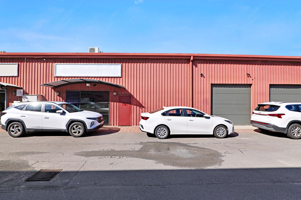 gallery image: 9/184 Raleigh Street, Carlisle WA