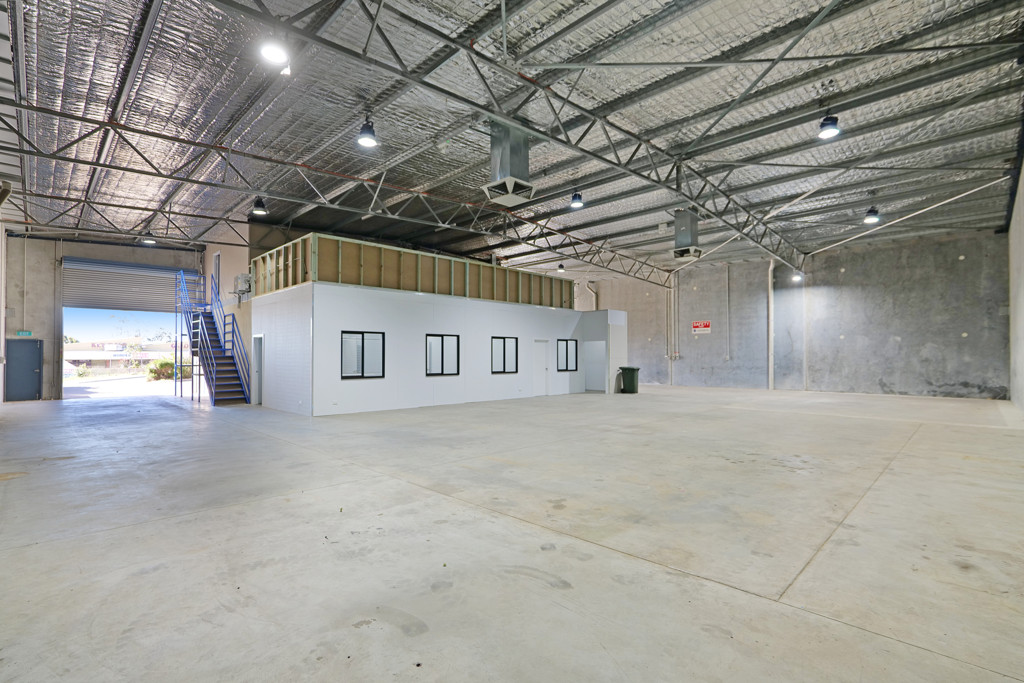 gallery image: 171 Raleigh Street, Carlisle WA