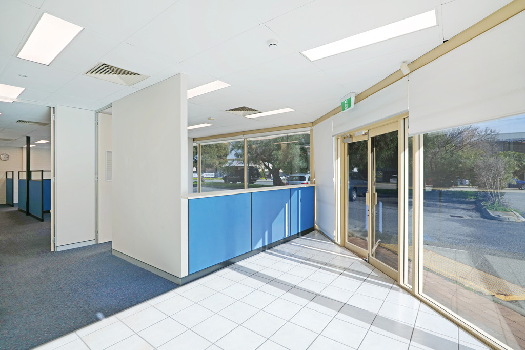 gallery image: 172 Campbell Street, Belmont WA