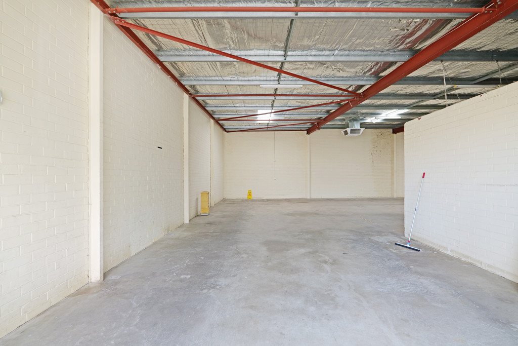 gallery image: 172 Campbell Street, Belmont WA