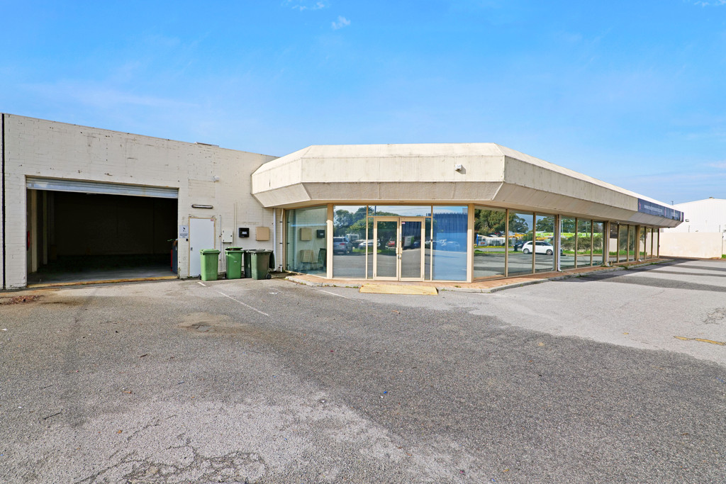 gallery image: 172 Campbell Street, Belmont WA
