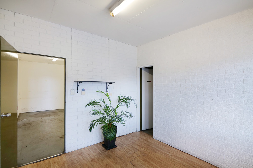 gallery image: 3/122-124 Dowd Street, Welshpool WA