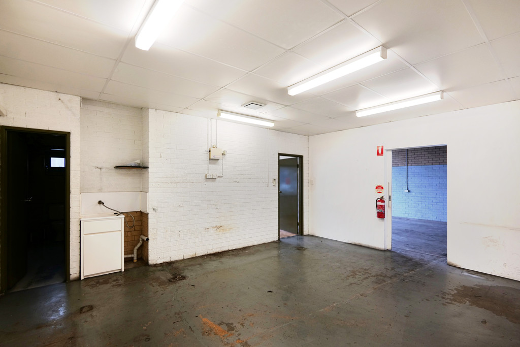 gallery image: 3/122-124 Dowd Street, Welshpool WA