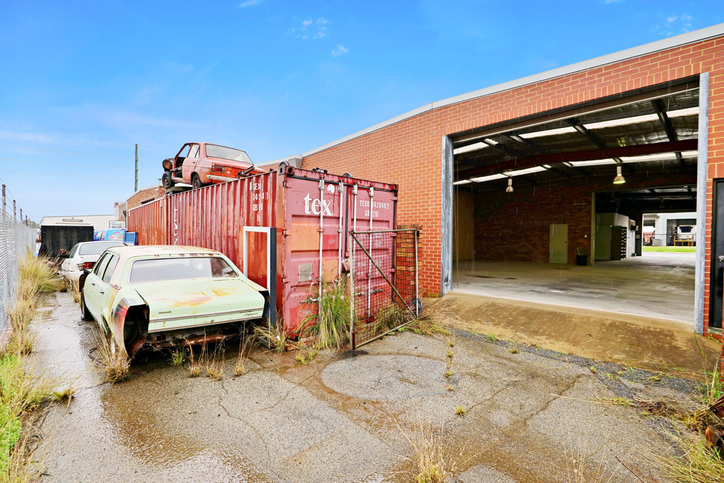 gallery image: 3/122-124 Dowd Street, Welshpool WA