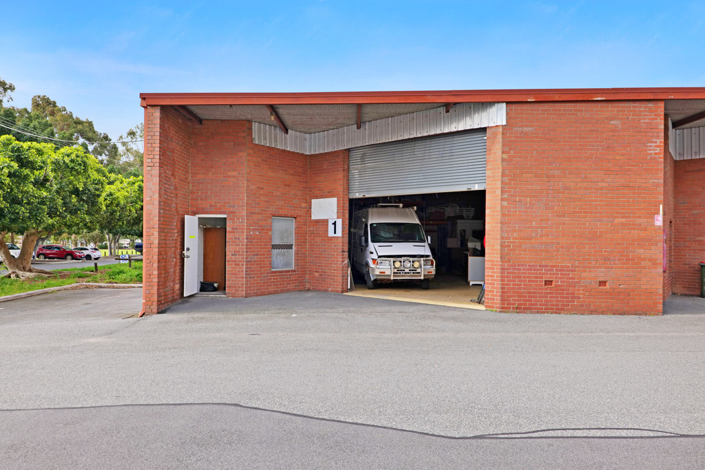 gallery image: 1/110 Briggs Street, Welshpool WA