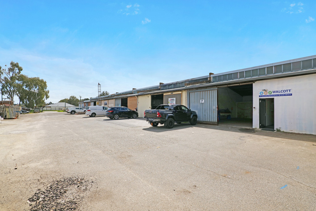 gallery image: 7/35 Austin Avenue, Maddington WA