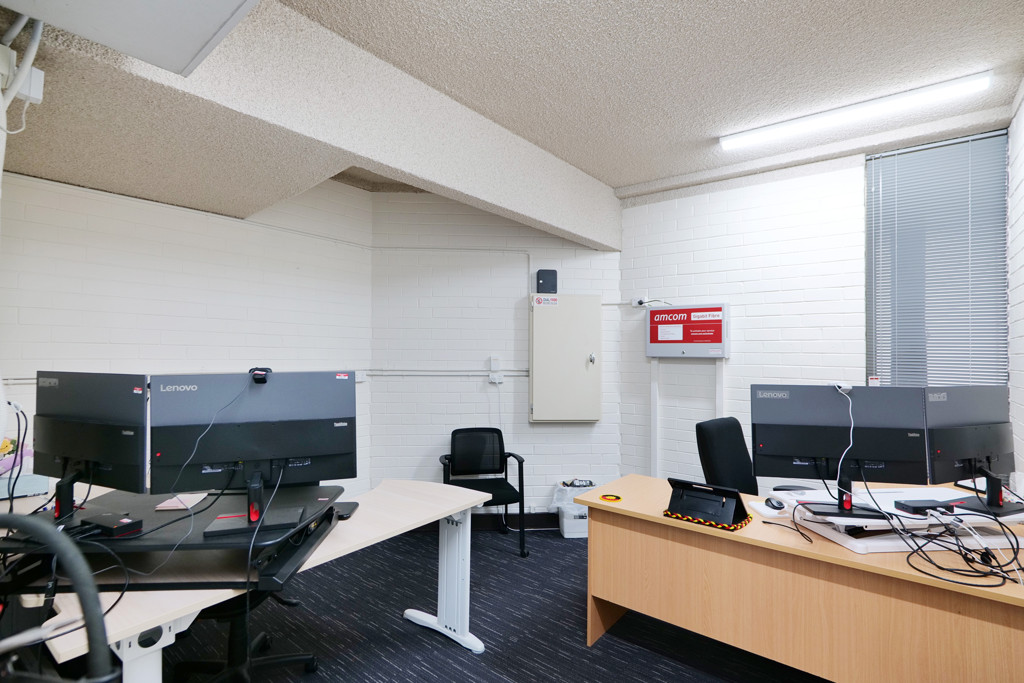 gallery image: 1/20 Twickenham Road, Burswood WA