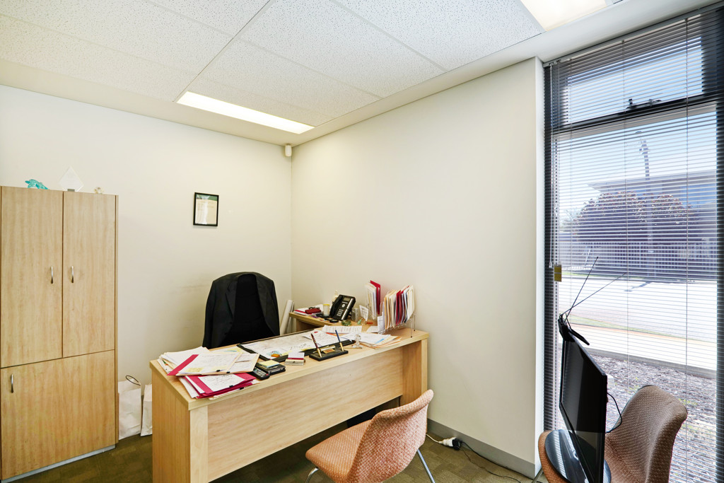 gallery image: 2/163 Wright Street, Kewdale WA