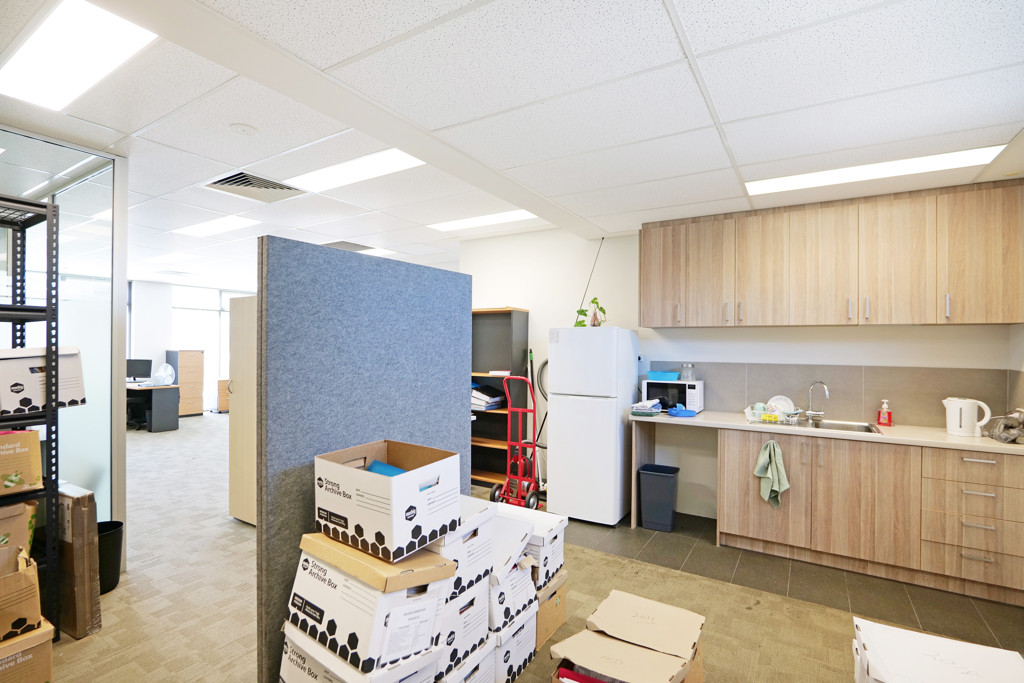 gallery image: 2/163 Wright Street, Kewdale WA