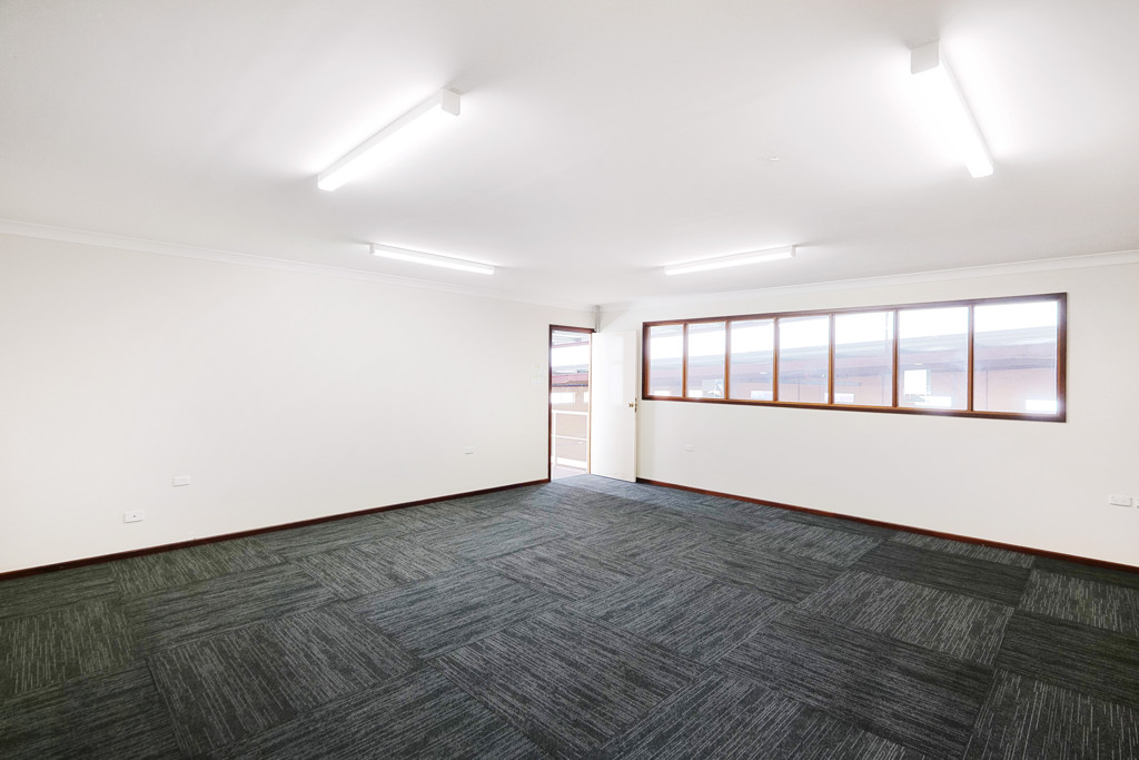 gallery image: 14 Hehir Street, Belmont WA