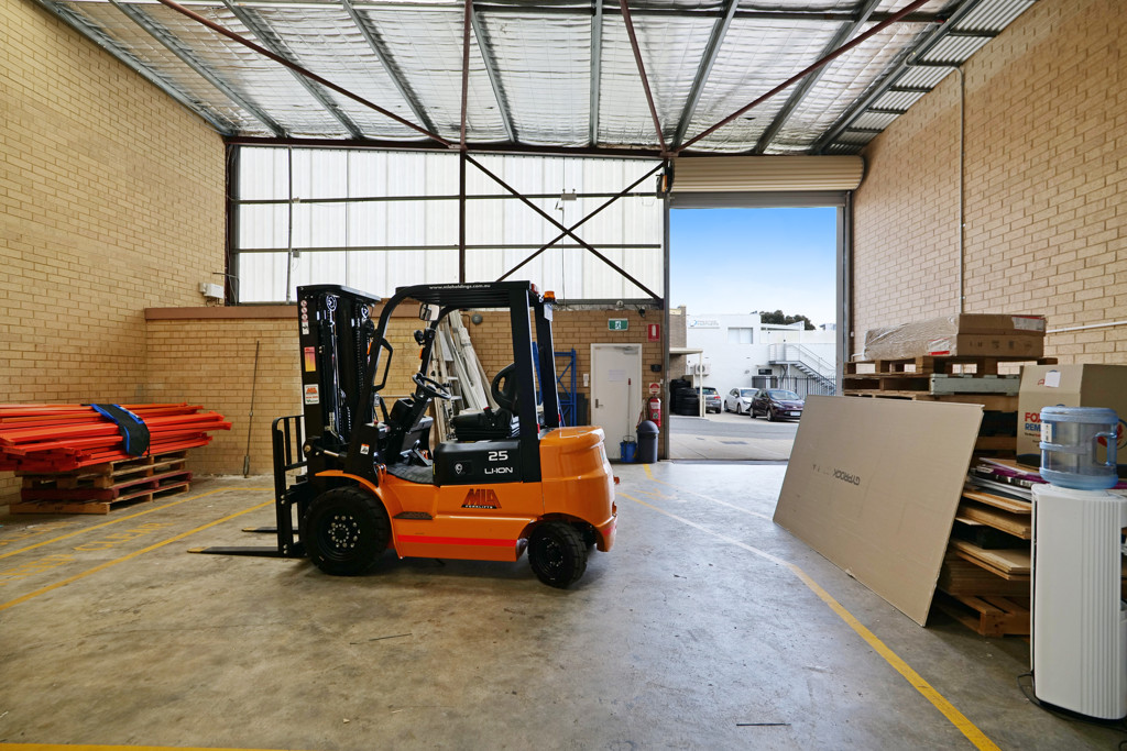 gallery image: 27 Stiles Avenue, Burswood WA