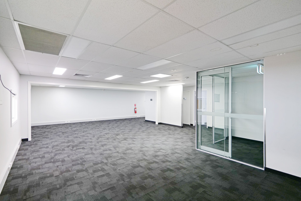 gallery image: 27 Stiles Avenue, Burswood WA