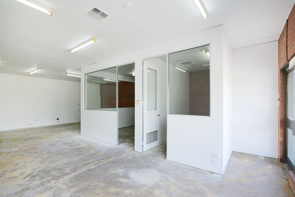 gallery image: 9/10-18 Dowd Street, Welshpool WA