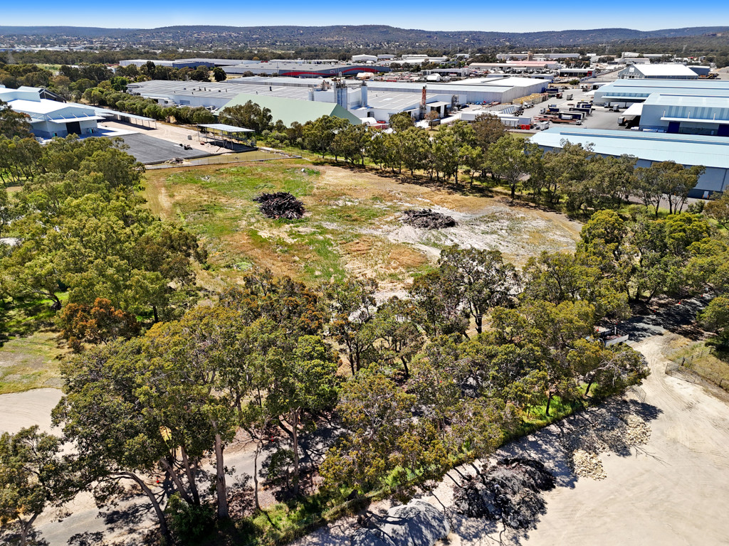 gallery image: 56 Hazelmere Circus, Hazelmere WA