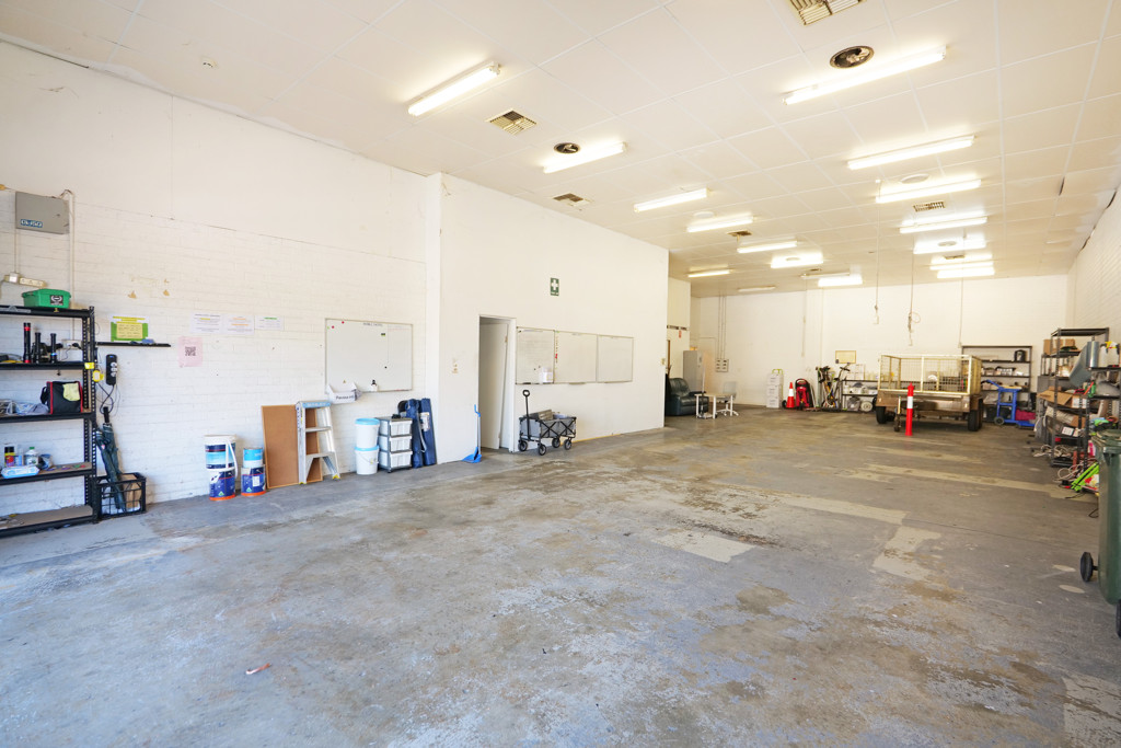 gallery image: 3/36-40 John Street, Bentley WA