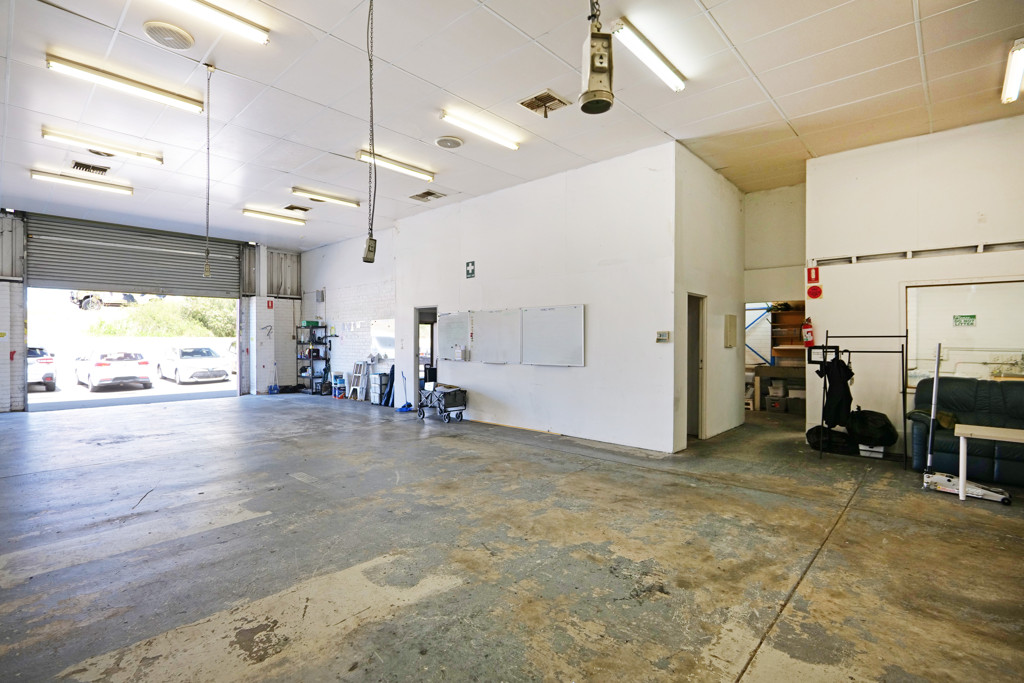 gallery image: 3/36-40 John Street, Bentley WA