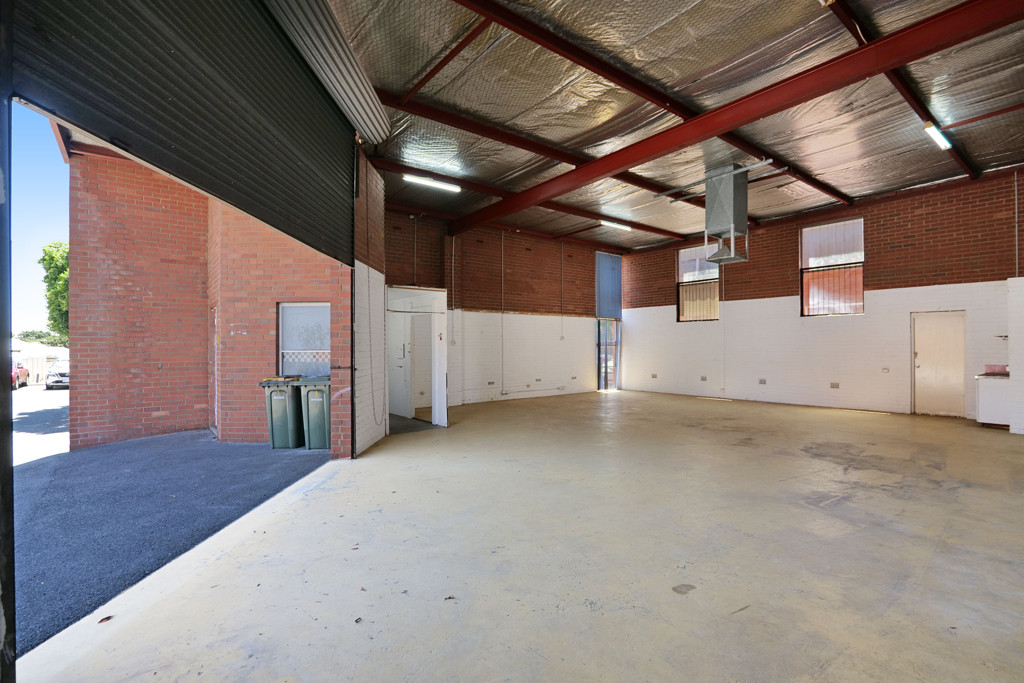 gallery image: 1/110 Briggs Street, Welshpool WA