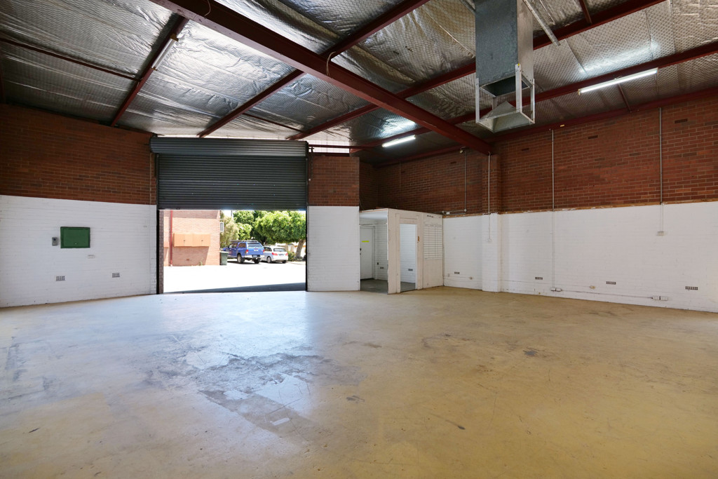 gallery image: 1/110 Briggs Street, Welshpool WA