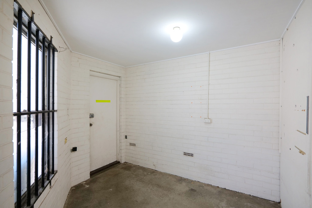 gallery image: 1/110 Briggs Street, Welshpool WA