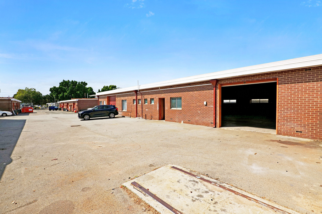 gallery image: 13/9 Milford Street, East Victoria Park WA