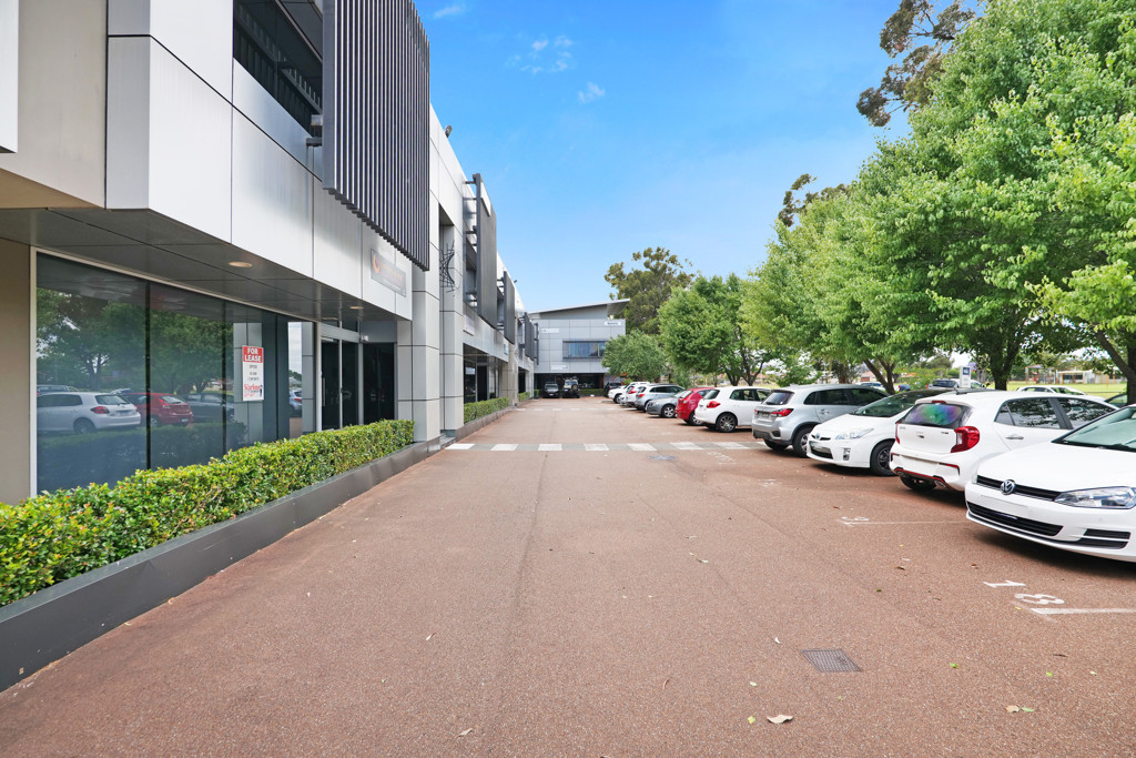 gallery image: 3/63 Knutsford Avenue, Rivervale WA