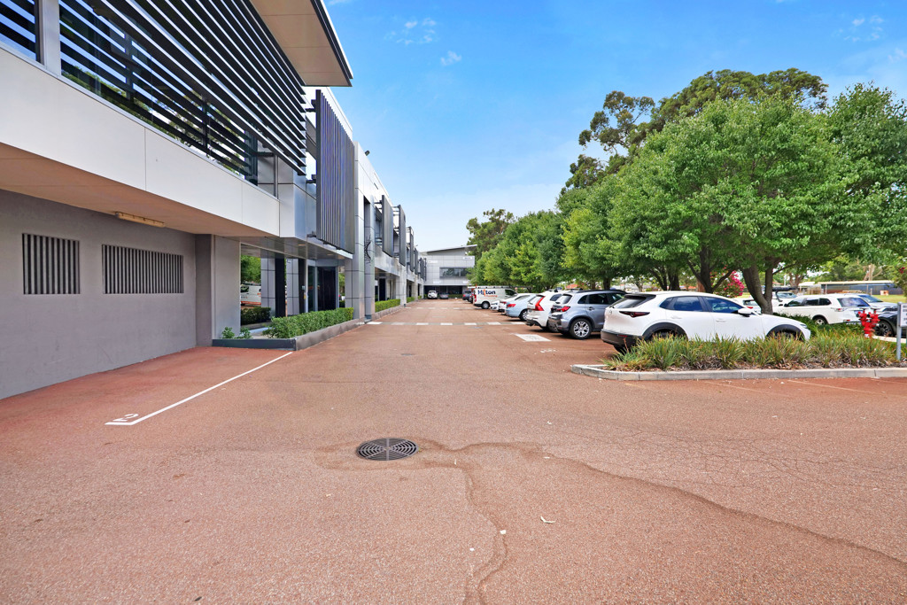 gallery image: 11/63 Knutsford Avenue, Rivervale WA