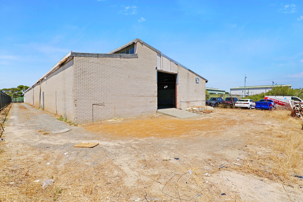 gallery image: 109 (rear unit) Kew Street, Welshpool WA