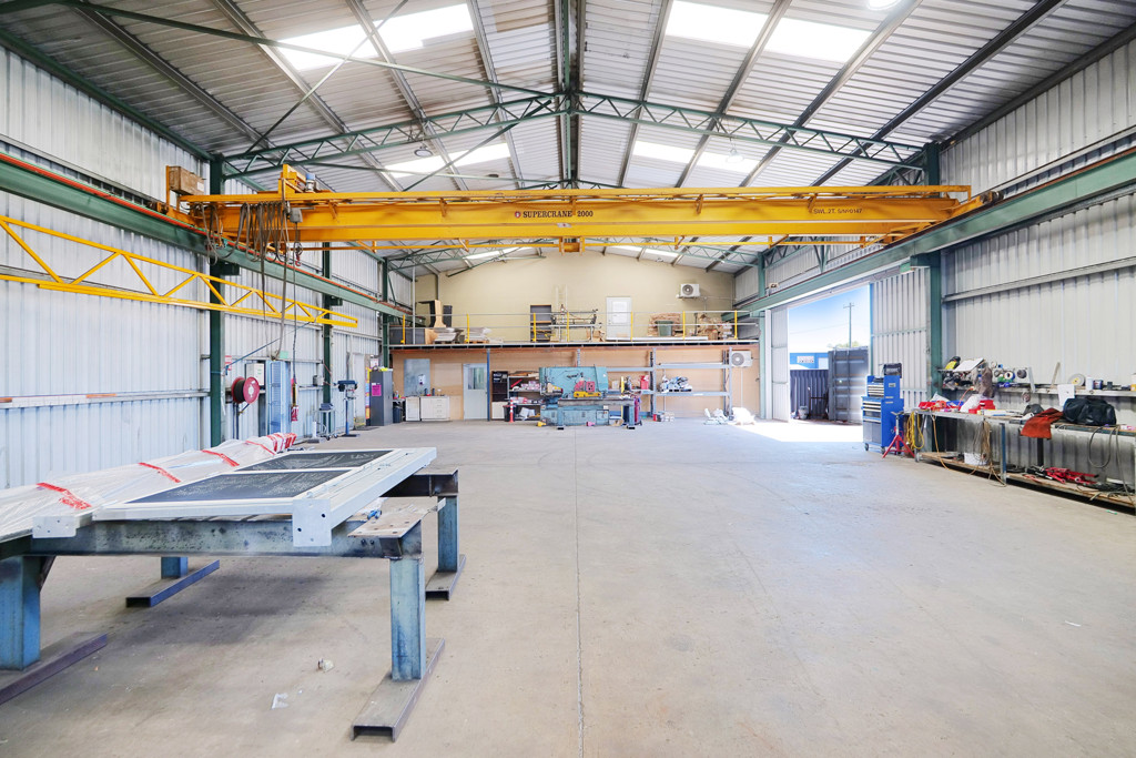 gallery image: 13 Hanson Street, Maddington WA