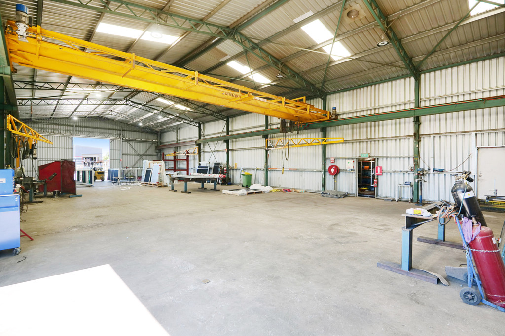 gallery image: 13 Hanson Street, Maddington WA