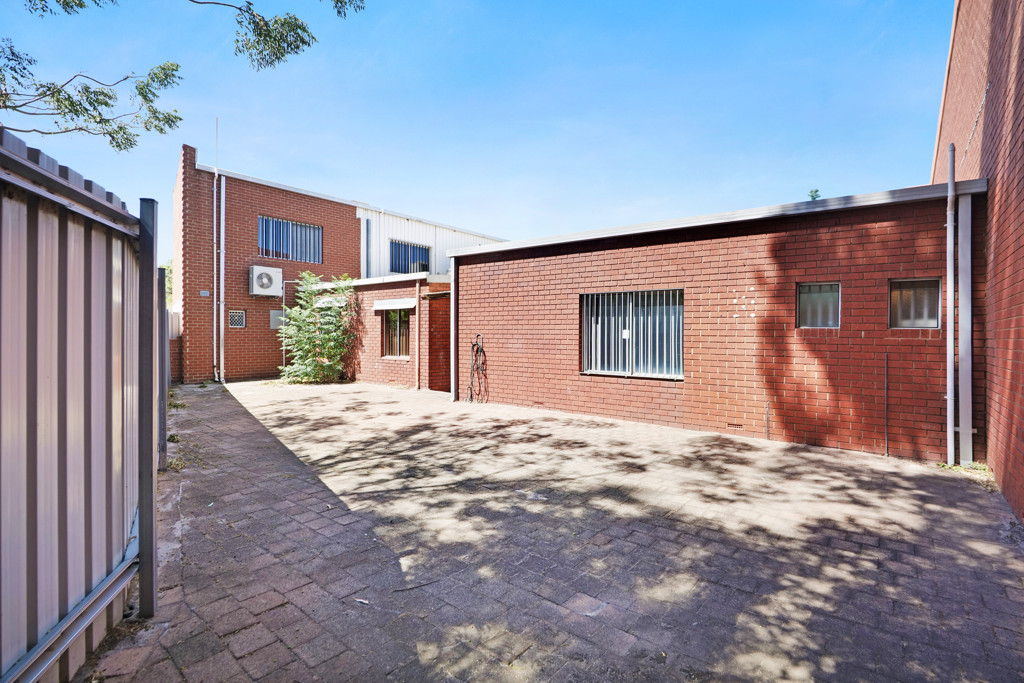 gallery image: 4 Atlas Court, Welshpool WA