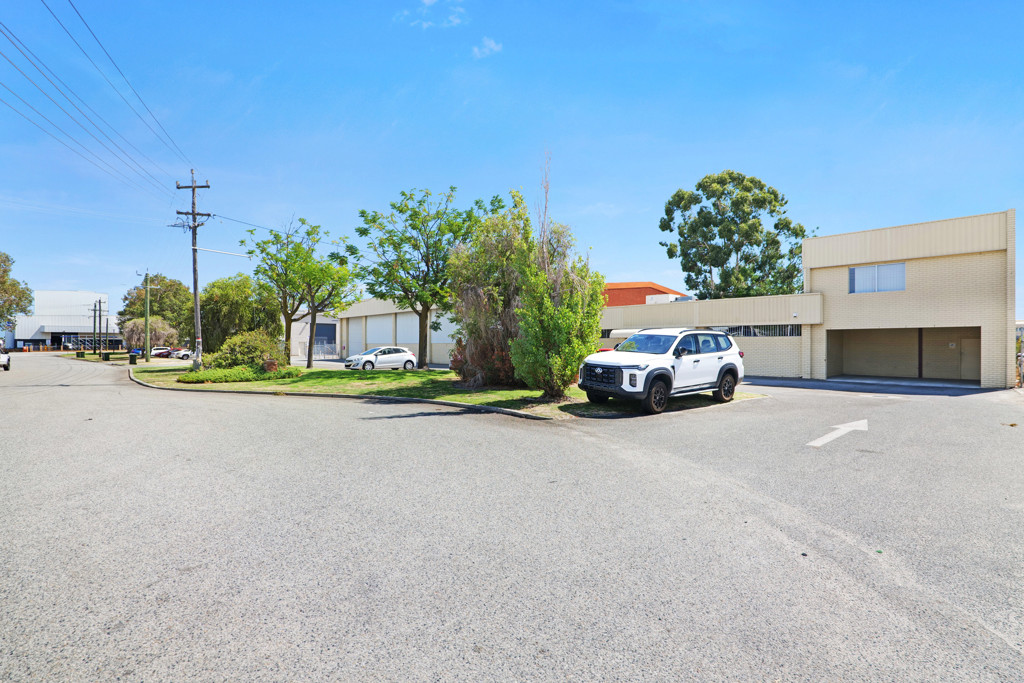 gallery image: 4 Atlas Court, Welshpool WA