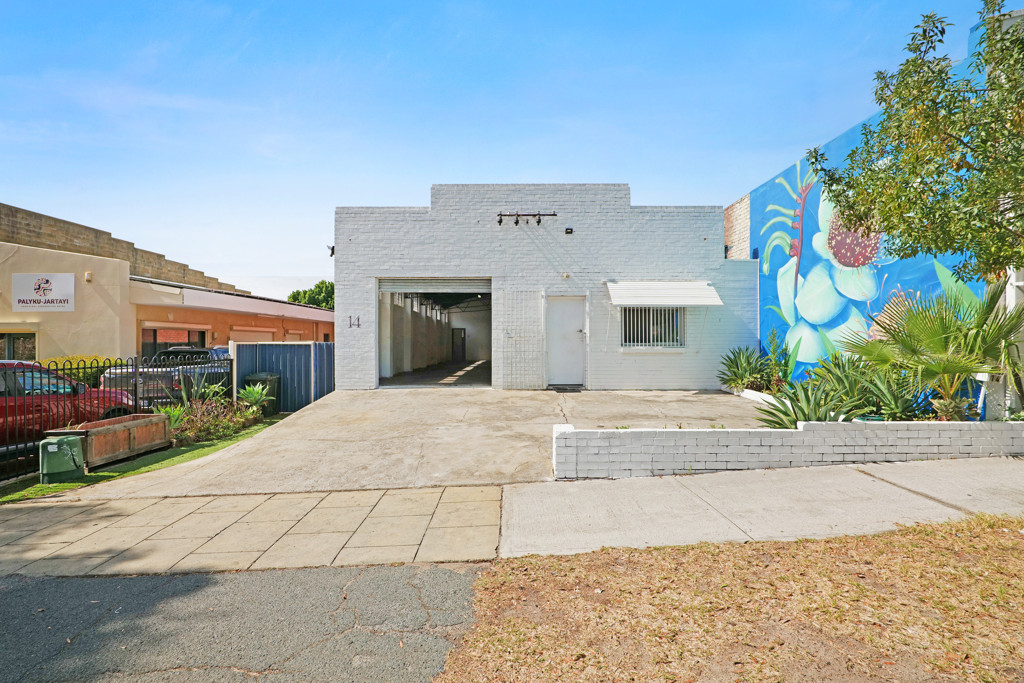 gallery image: 14 Claude Street, Burswood WA