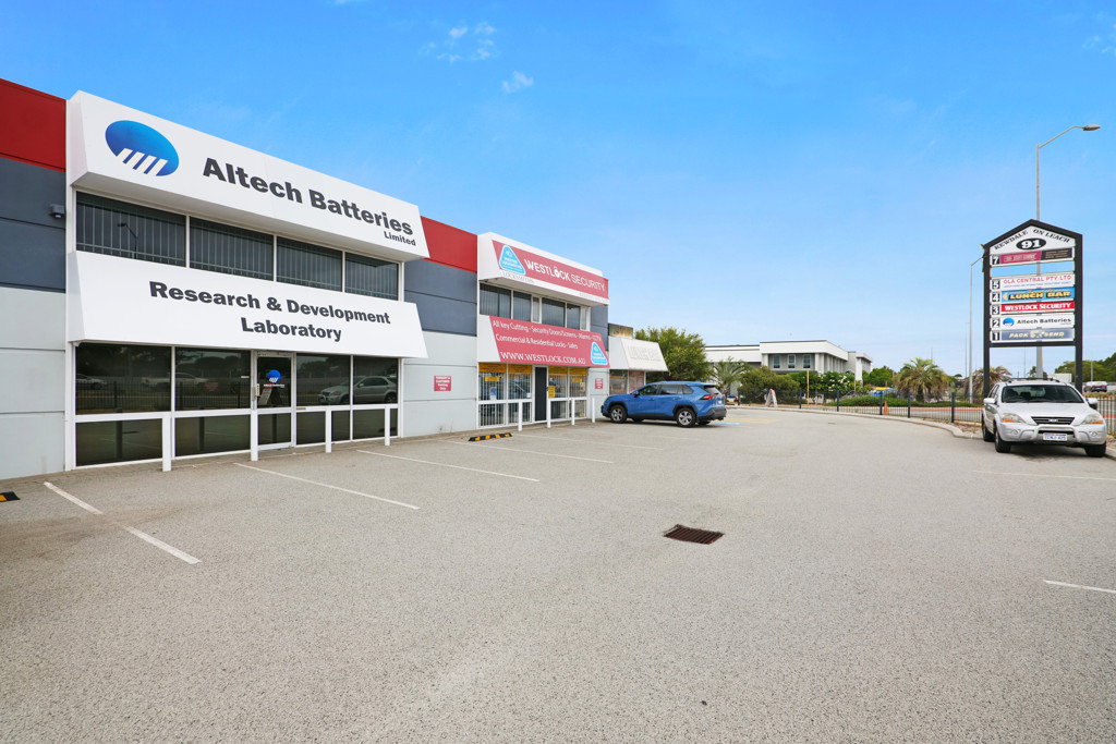 gallery image: 2/1 Burchell Way, Kewdale WA