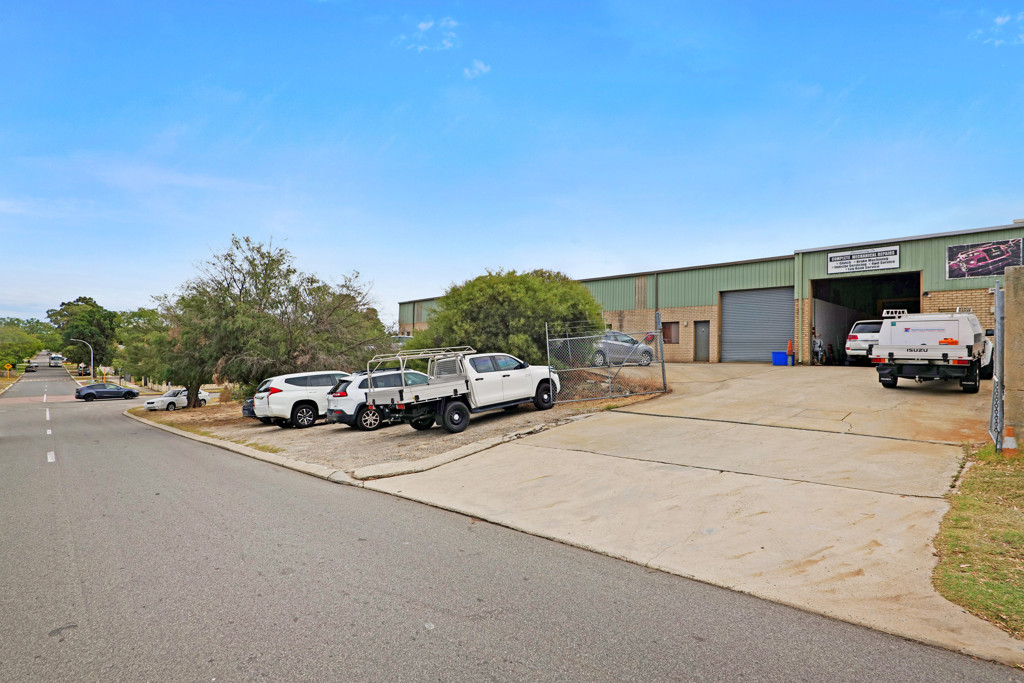 gallery image: 3/16 Cohn Street, Carlisle WA