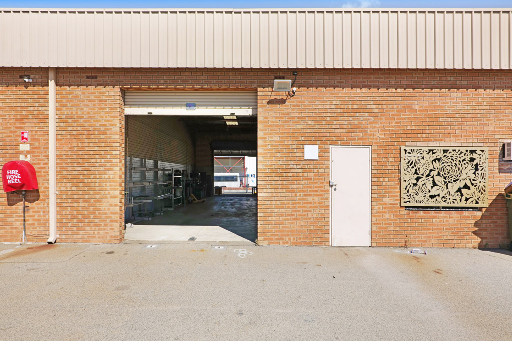 gallery image: 5/64 McDowell Street, Welshpool WA