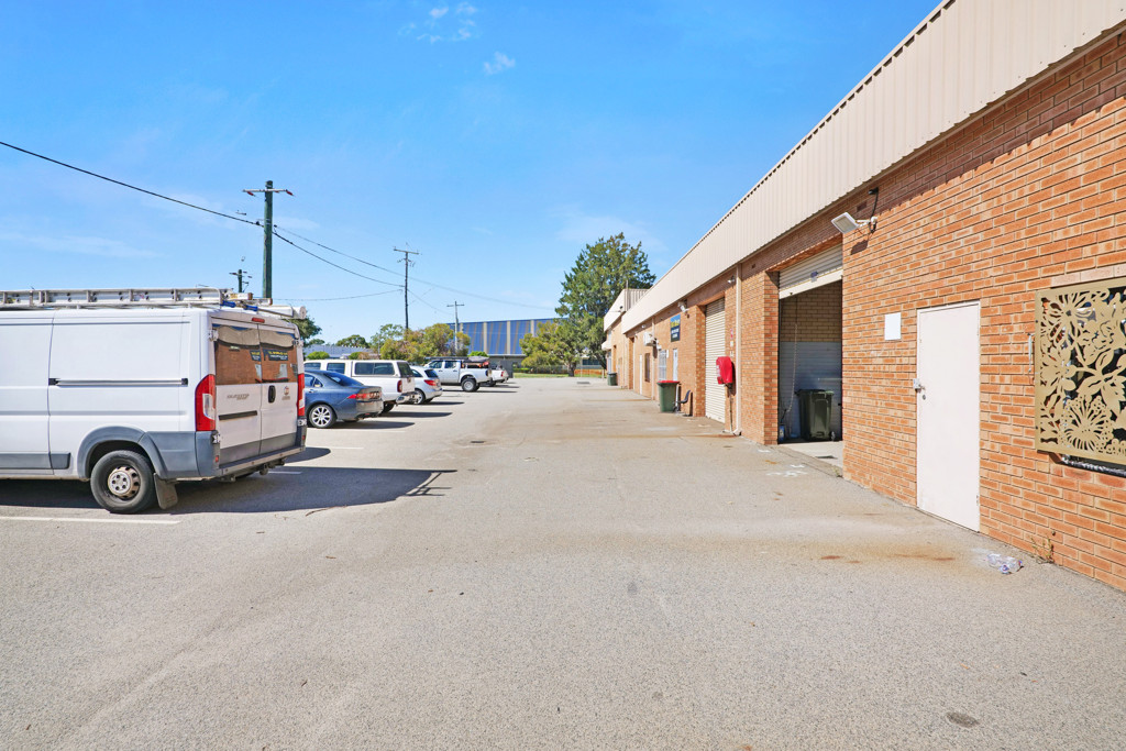 gallery image: 5/64 McDowell Street, Welshpool WA