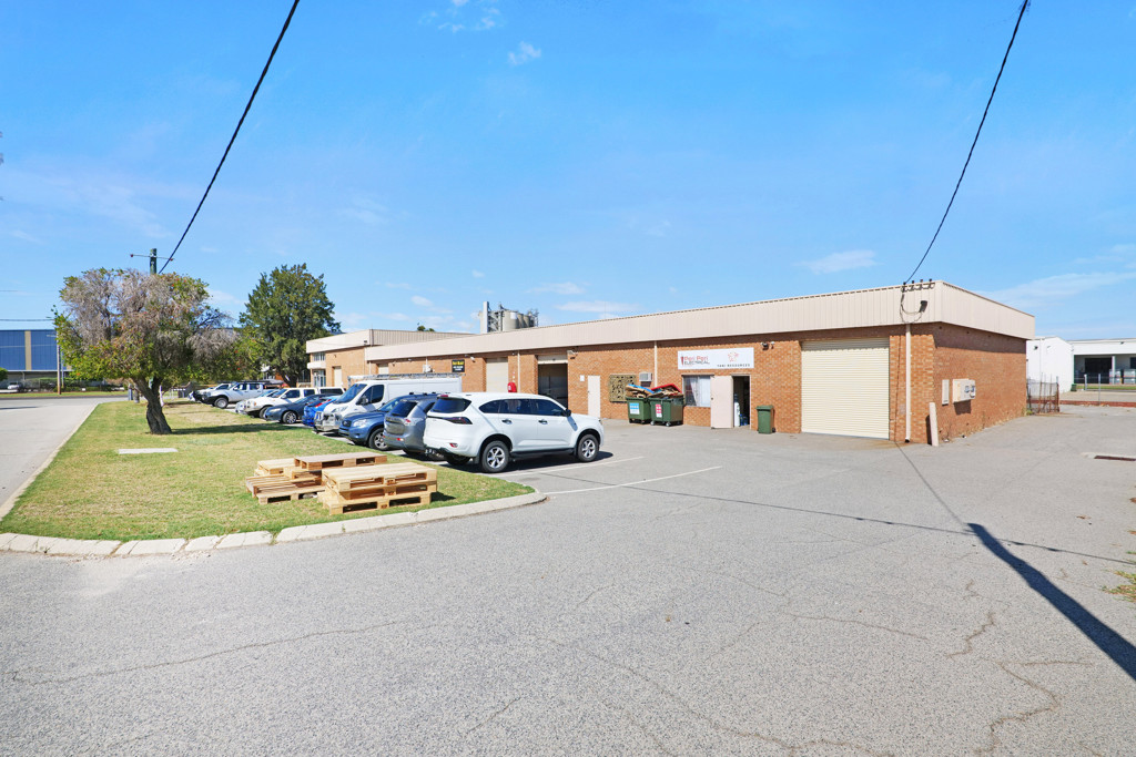 gallery image: 5/64 McDowell Street, Welshpool WA