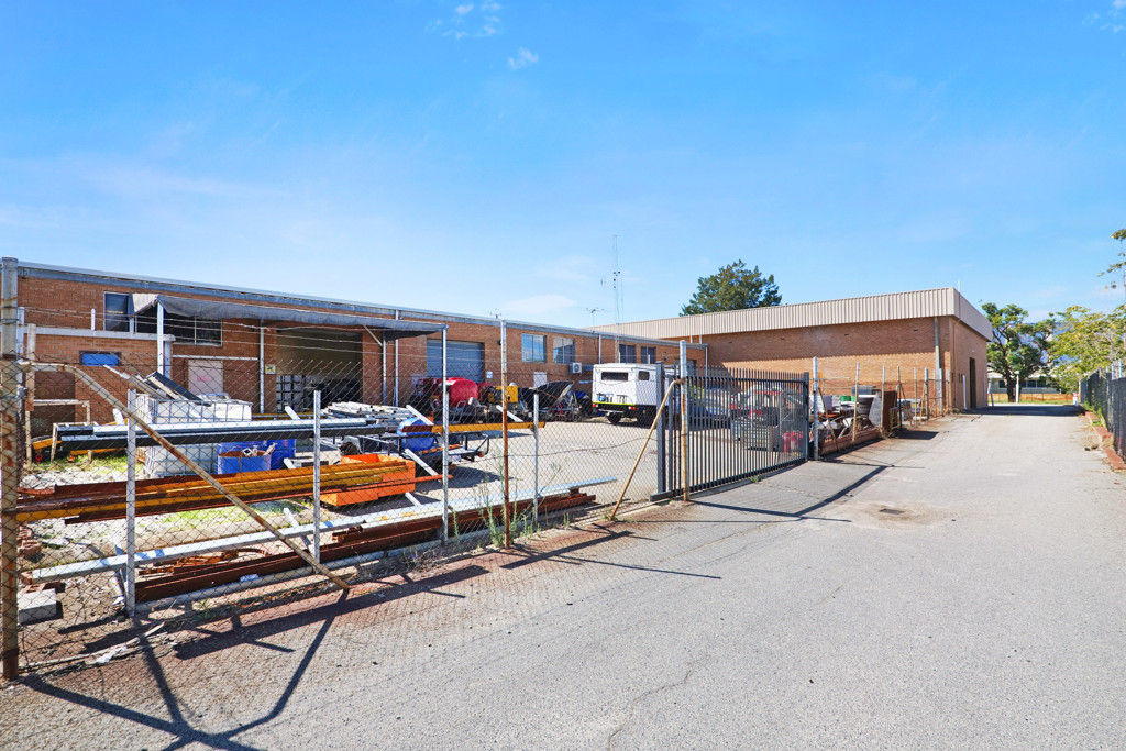 gallery image: 5/64 McDowell Street, Welshpool WA