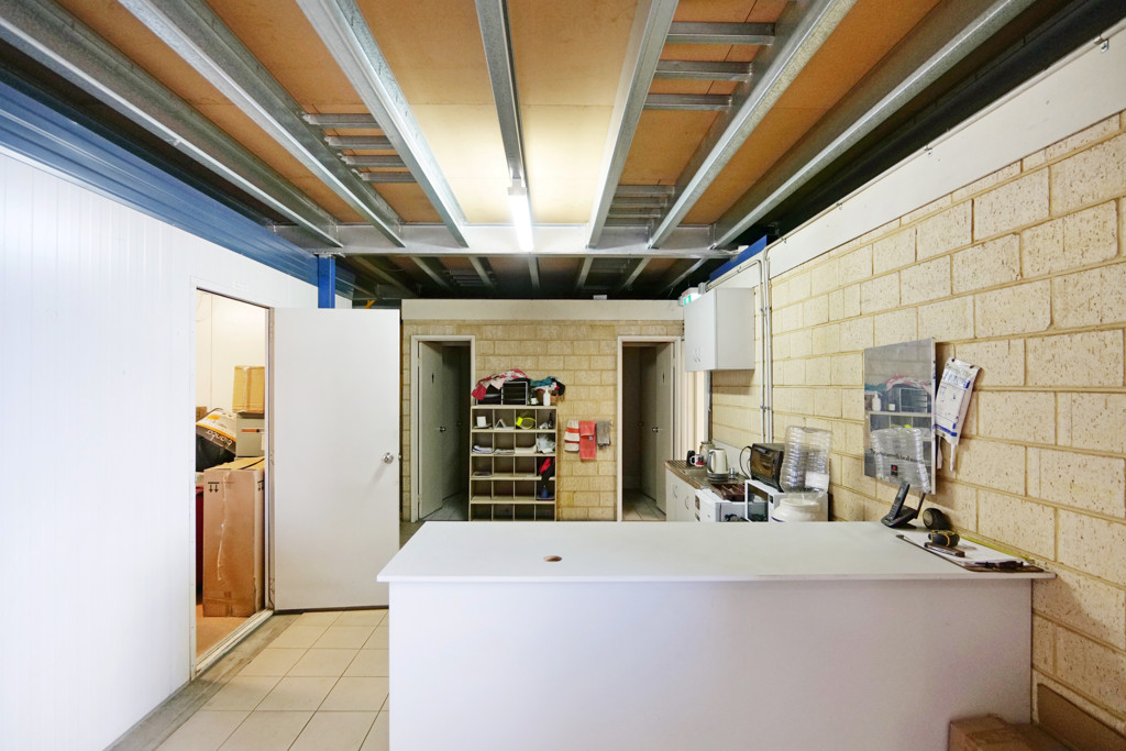 gallery image: 12 Coney Drive, Kewdale WA